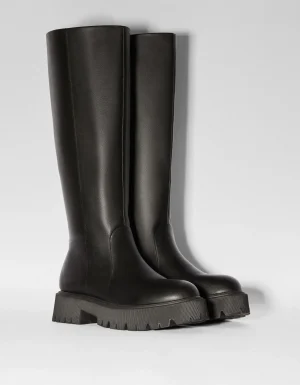 Bota plana básica-BERSHKA Clearance