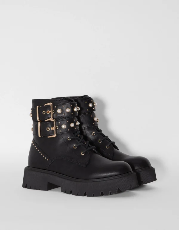 Botines planos detalle perlas y tachas-BERSHKA Clearance