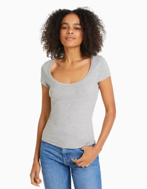 Camiseta manga corta cuello redondo-BERSHKA Hot