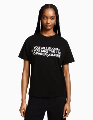 Camiseta manga corta print-BERSHKA Online