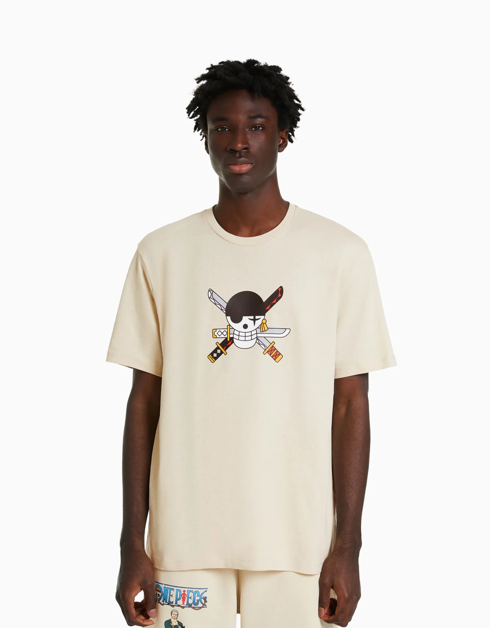 Camiseta manga corta regular fit print One Piece-BERSHKA Fashion