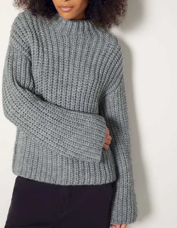 Jersey cuello perkins-BERSHKA Fashion